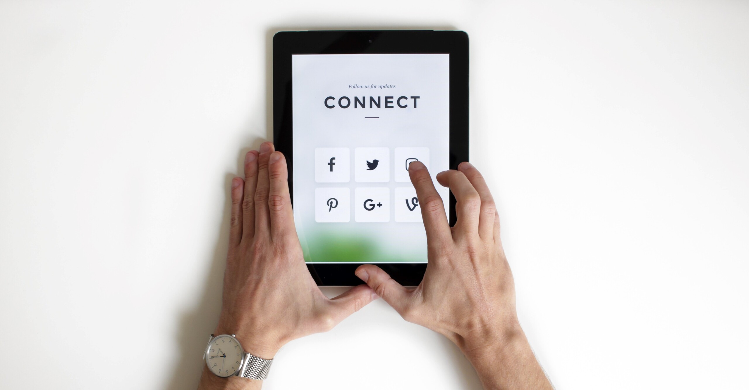 How to use Social Media for Affiliate Marketing in 2025