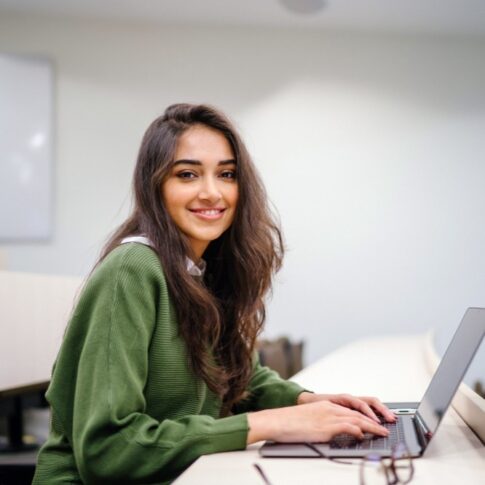 Sofia Martin - Affiliate Manager