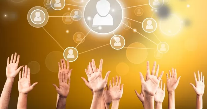 Are micro influencers or macro influencers better affiliates?